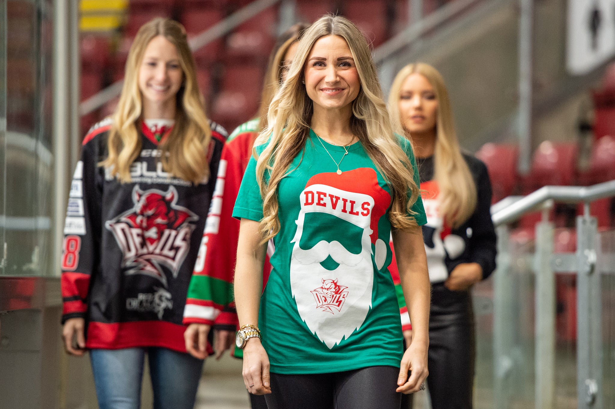 Cardiff Devils Christmas adult unisex green t-shirt